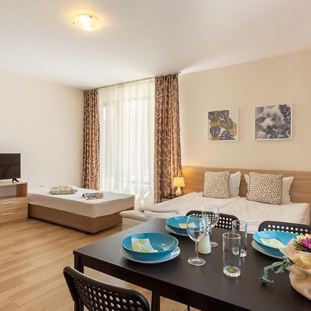 Apartments Flora 1 Burgas Exterior foto