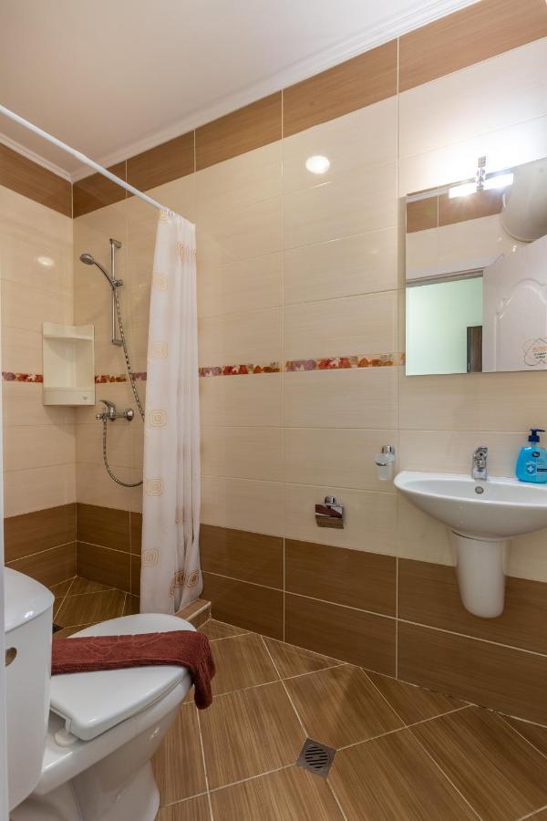 Apartments Flora 1 Burgas Exterior foto
